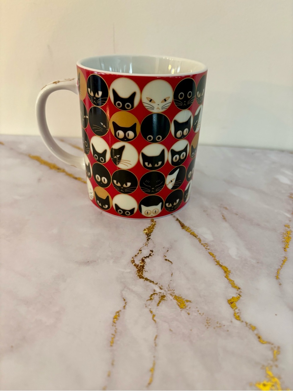Red Cat Pattern Ceramic Mug